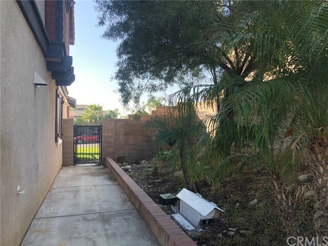 Building Photo - 5577 Sugar Maple Way