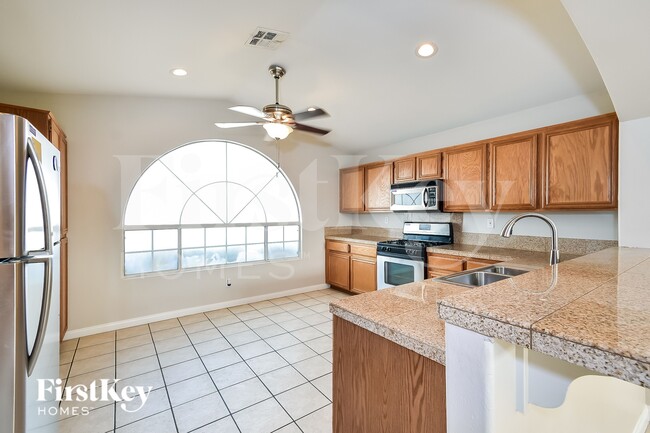 Foto del edificio - 3909 Linniki St