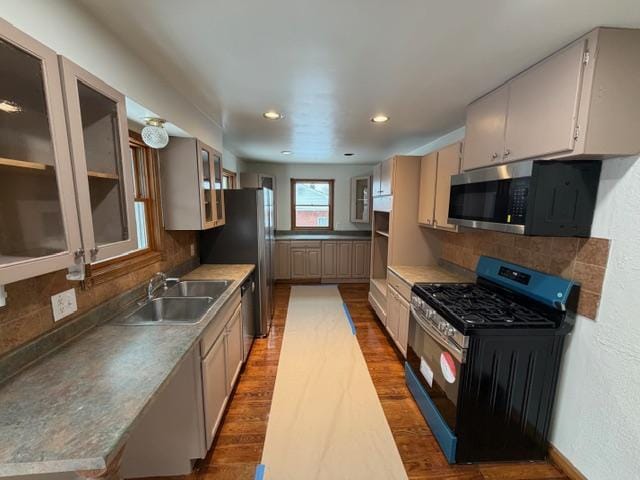 Foto del edificio - 10 Fruitland Dr