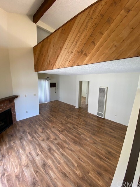 Building Photo - 3759 Delmas Terrace
