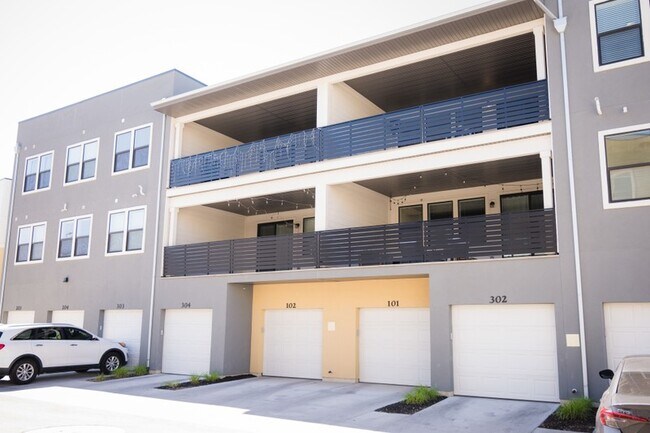 Foto del edificio - 761 W Blue Magic Ln