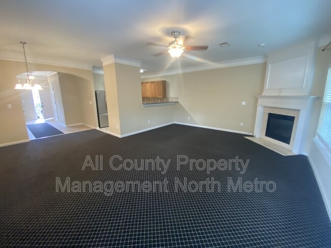 Building Photo - 9807 Alger Trce