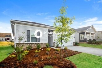 Building Photo - 4015 Honey Locust Dr