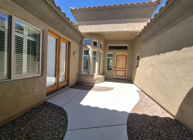 Foto del edificio - 12825 N Mystic View Pl