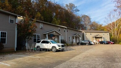 Building Photo - 361 Tackett Branch Rd