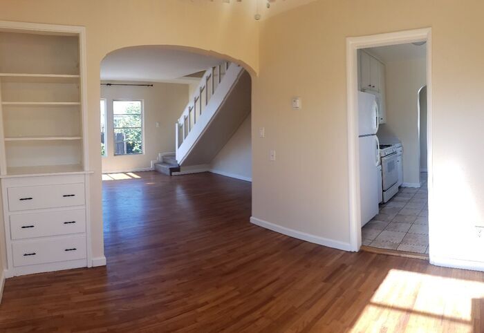 Primary Photo - 3bdr duplex minutes from San Diego State!