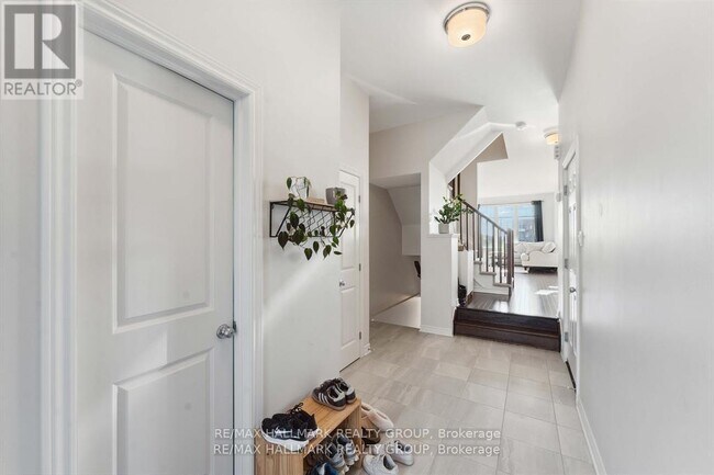 Photo du bâtiment - 203 Finsbury Ave