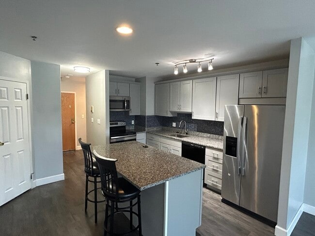 Building Photo - 474 Revere Beach Blvd