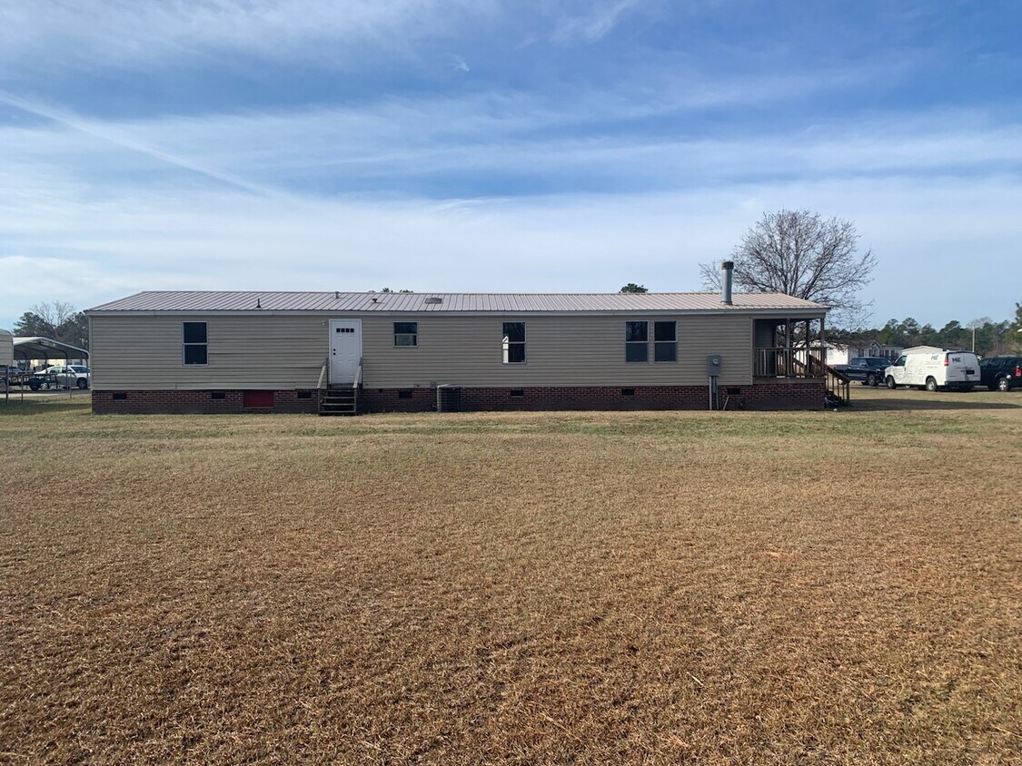 Building Photo - 754 Precision Ct