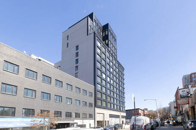 Building Photo - 655 Union