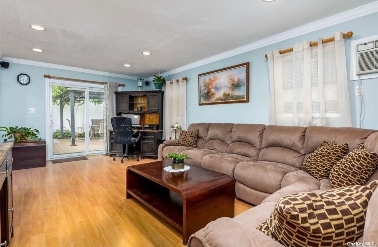 Foto principal - 60 Spring Ln