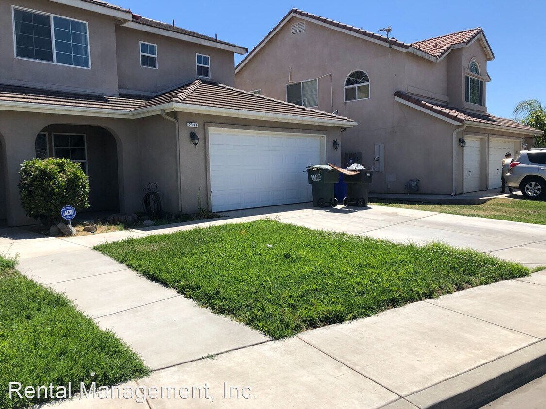 Primary Photo - 4 br, 3 bath House - 2131 W. Rock Creek Ct.
