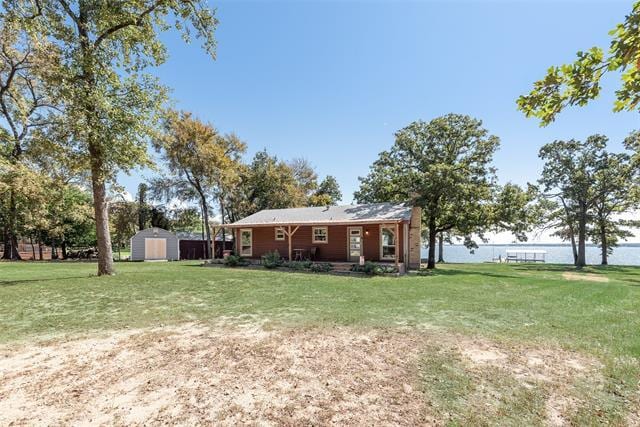 Foto del edificio - 229 Lakeside Dr