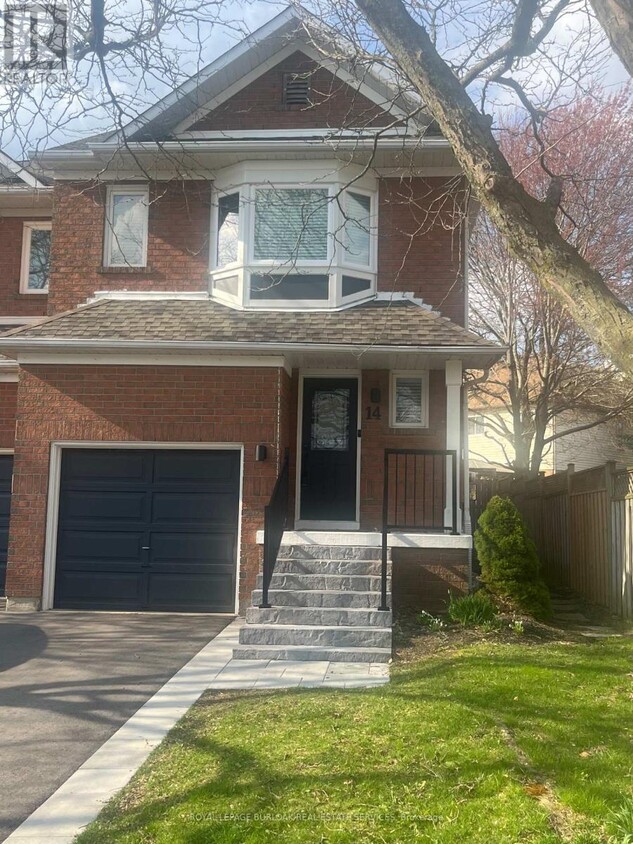 Photo principale - 14 Thornlodge Dr