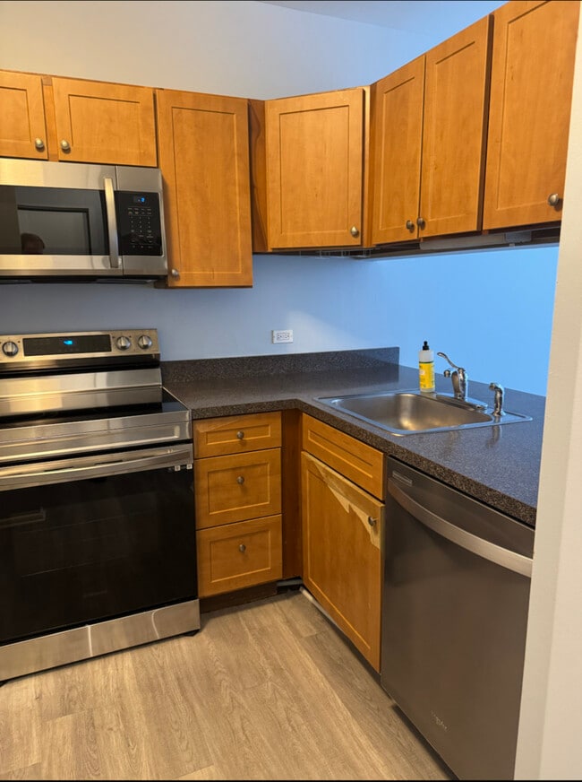 Building Photo - 740 S Federal St