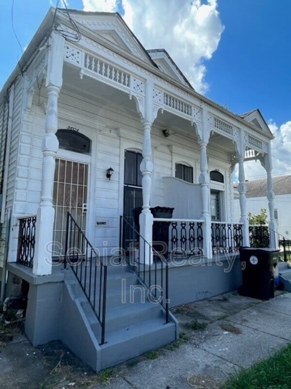 346 Baronne Street New Orleans La 3604 Baronne St Unit 3604, New Orleans, LA 70115 - Condo for Rent in