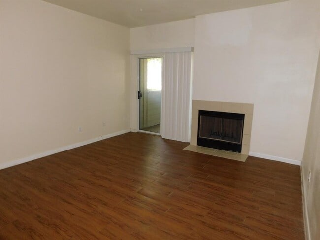 Building Photo - 12166 Metric Blvd
