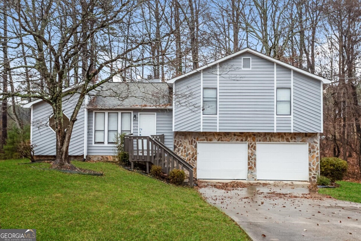 Foto principal - 4055 Cranwood Dr