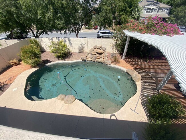 Foto del edificio - 4106 W Vineyard Rd
