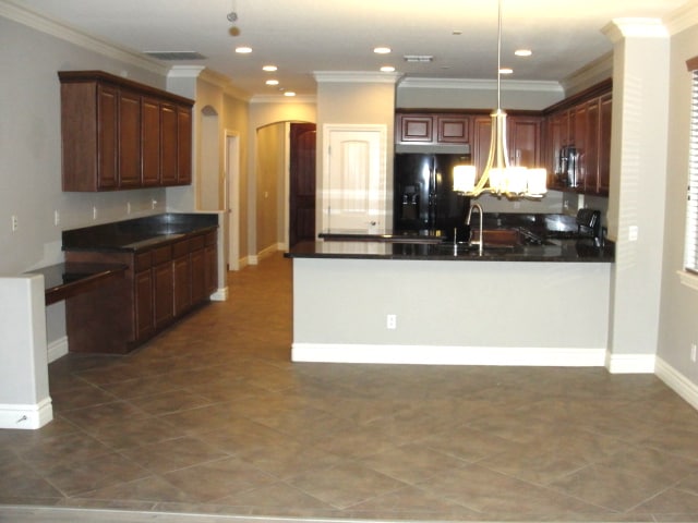 Foto del edificio - 3329 E Ravenswood Dr