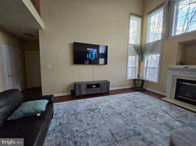 Building Photo - 9148 Paulyn Dr