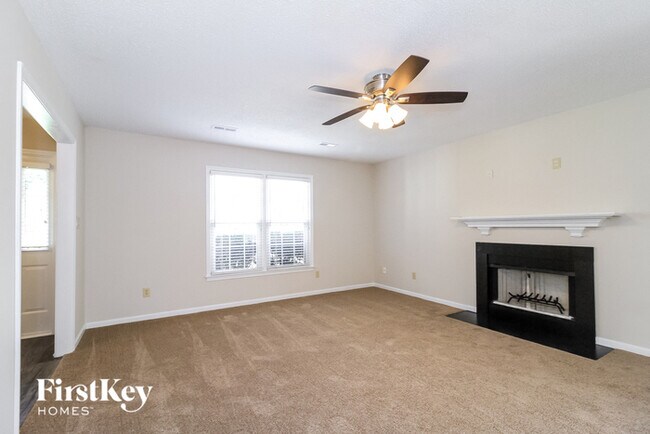 Foto del edificio - 568 Covington Ridge Rd