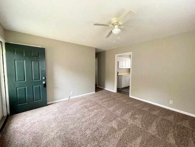 Foto del edificio - 4305 Barry St NW