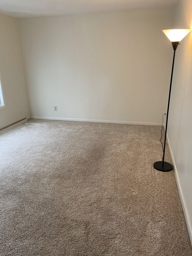 Foto del edificio - 101 Mitchell Cir