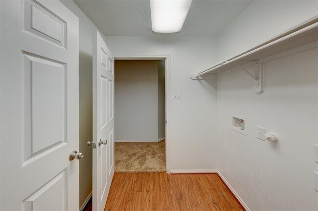 Building Photo - 5322 Fairtide Dr