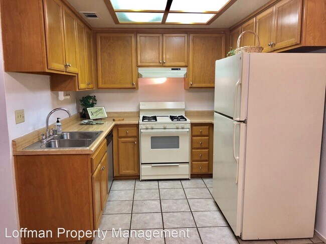 Building Photo - 2 br, 2 bath House - 5636 Mapleridge Court