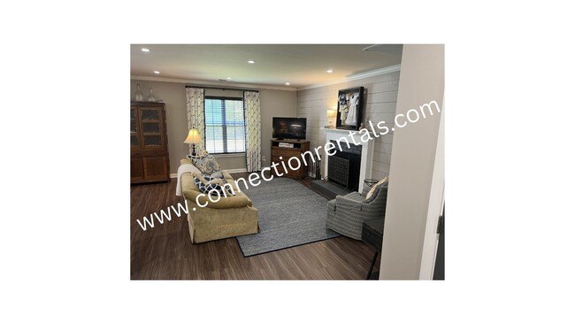 Foto del edificio - Amazing 3 bed 2.5 bath townhome