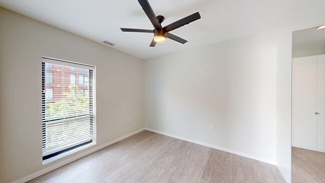 Building Photo - Rowat Lofts Apartments