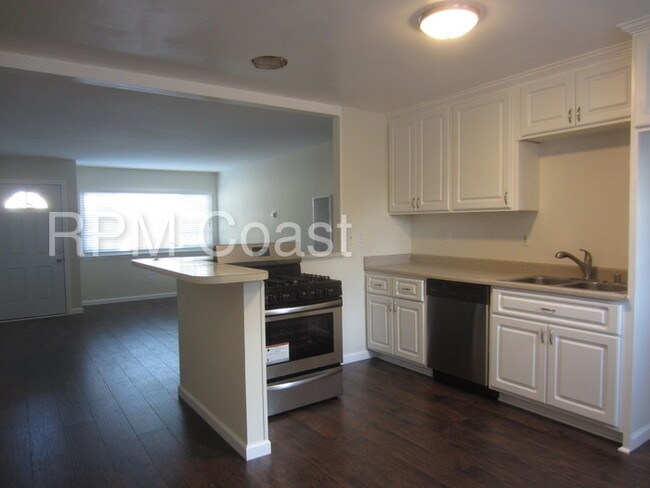 Building Photo - 18425 Patterson Ln