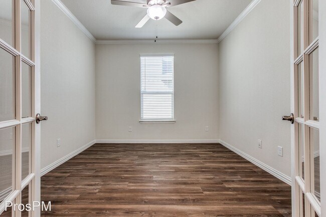 Building Photo - 3 br, 2 bath House - 2408 Coyote Way