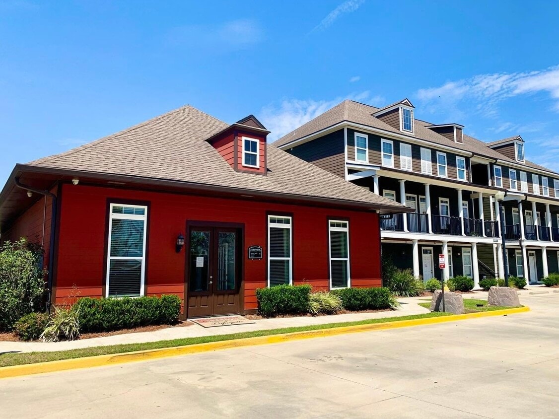 Clubhouse - Cottage Landing