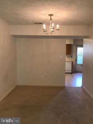 Building Photo - 3856 Gateview Pl
