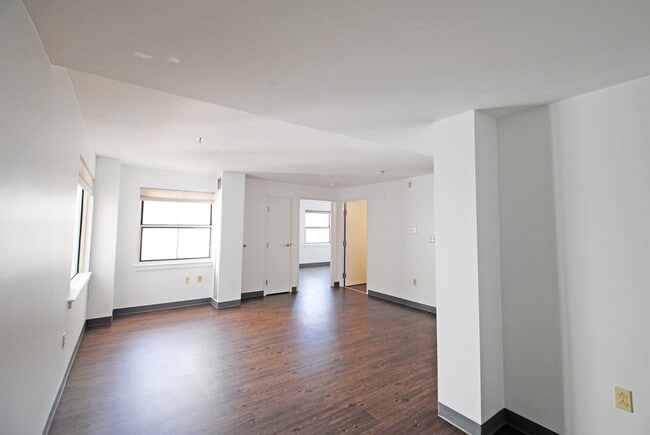 Foto del edificio - 888 Washington St