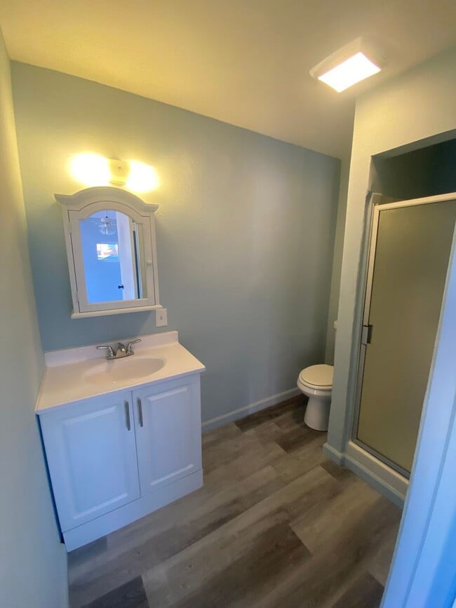 Building Photo - Remodeled Long Beach Studio ADU For Rent!