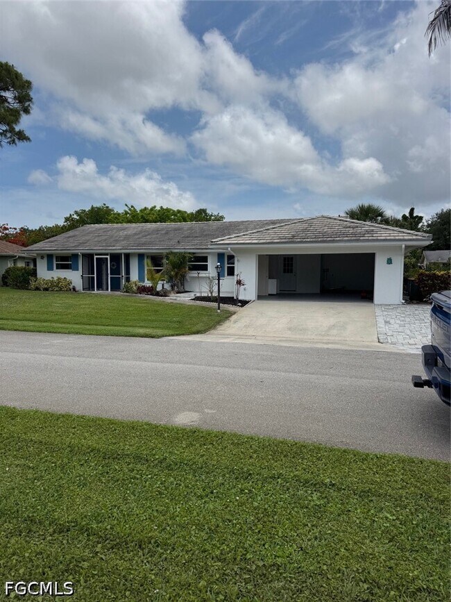 Building Photo - 30 Maui Cir