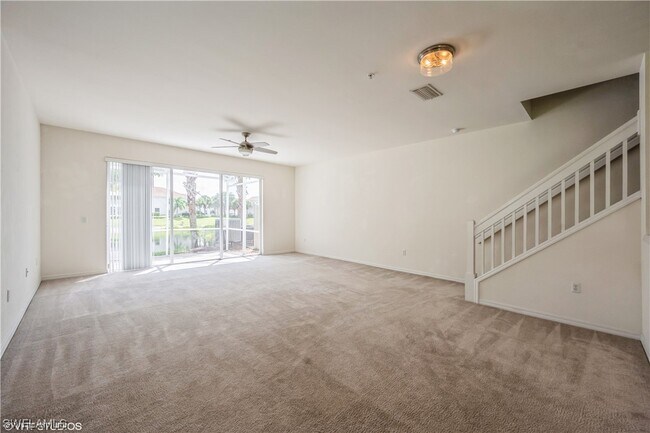 Foto del edificio - 1088 Oxford Ln