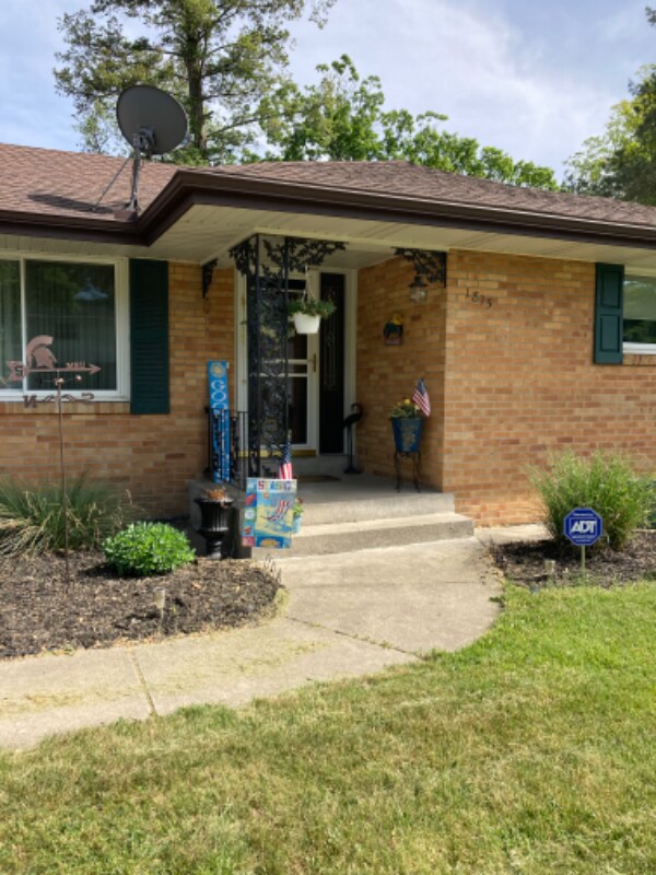 1815 Tecumseh River Rd, Lansing, MI 48906 House Rental in Lansing, MI