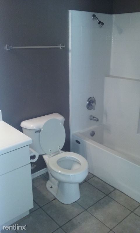 Foto del edificio - 4 br, 3 bath House - 1921 E.120th
