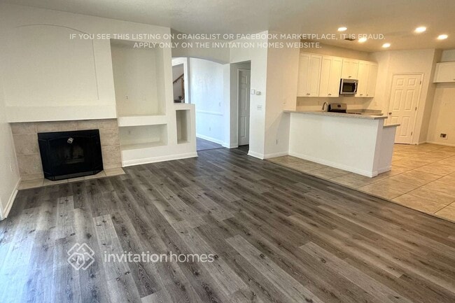 Building Photo - 8780 Loganberry Pl