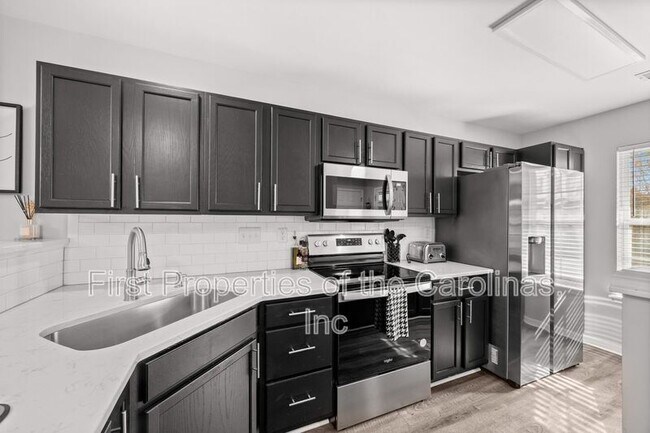 Foto del edificio - 16865 Timber Crossing Rd