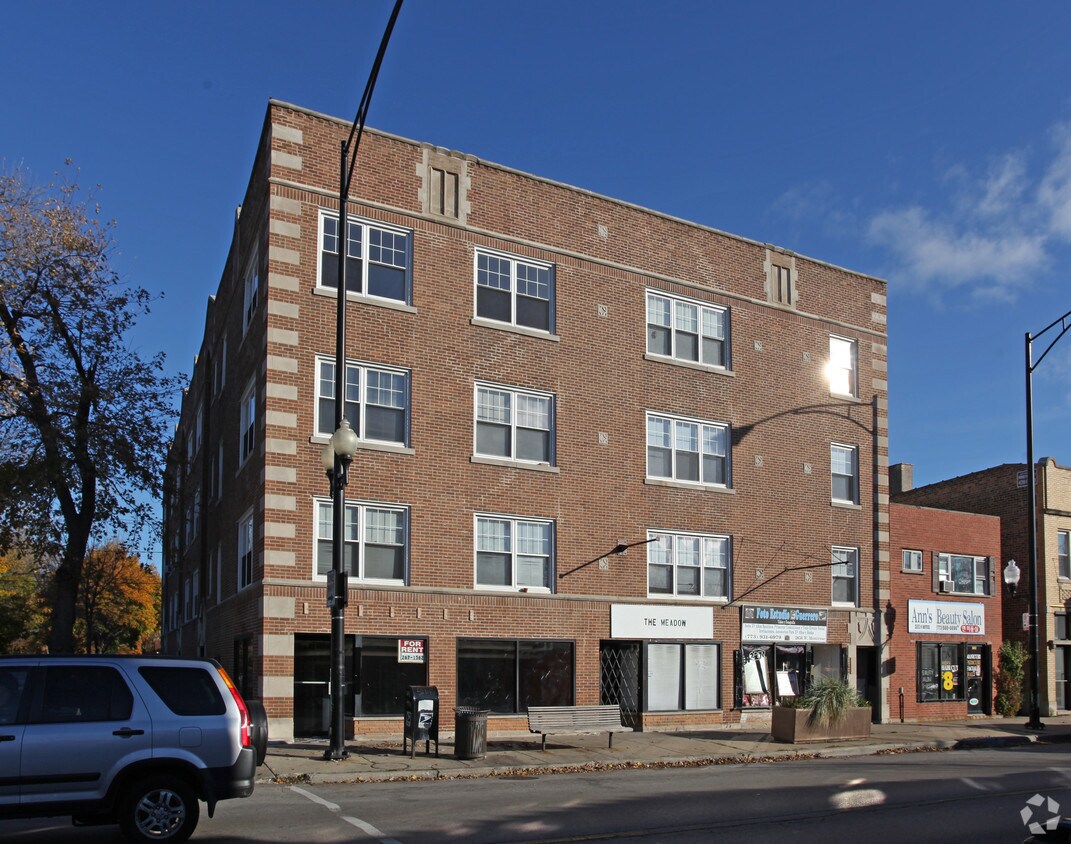 2854 -2860 W Montrose Avenue - 2854-2860 W Montrose Ave