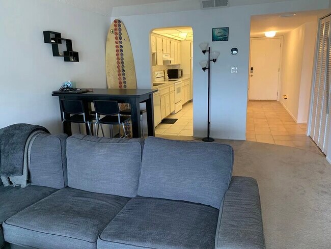 Building Photo - 500 Palm Springs Blvd