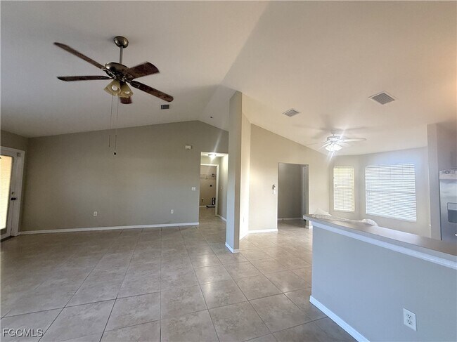 Foto del edificio - 1617 NE 23rd Terrace