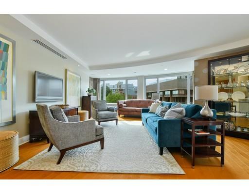 Primary Photo - 10 Bowdoin St