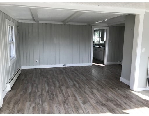 Building Photo - 17 Hillside Rd