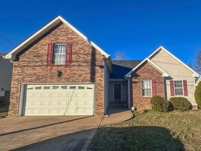 Building Photo - 3501 Sandpiper Dr